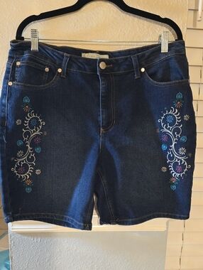 Denim Embroidered Women’s Shorts - Blue